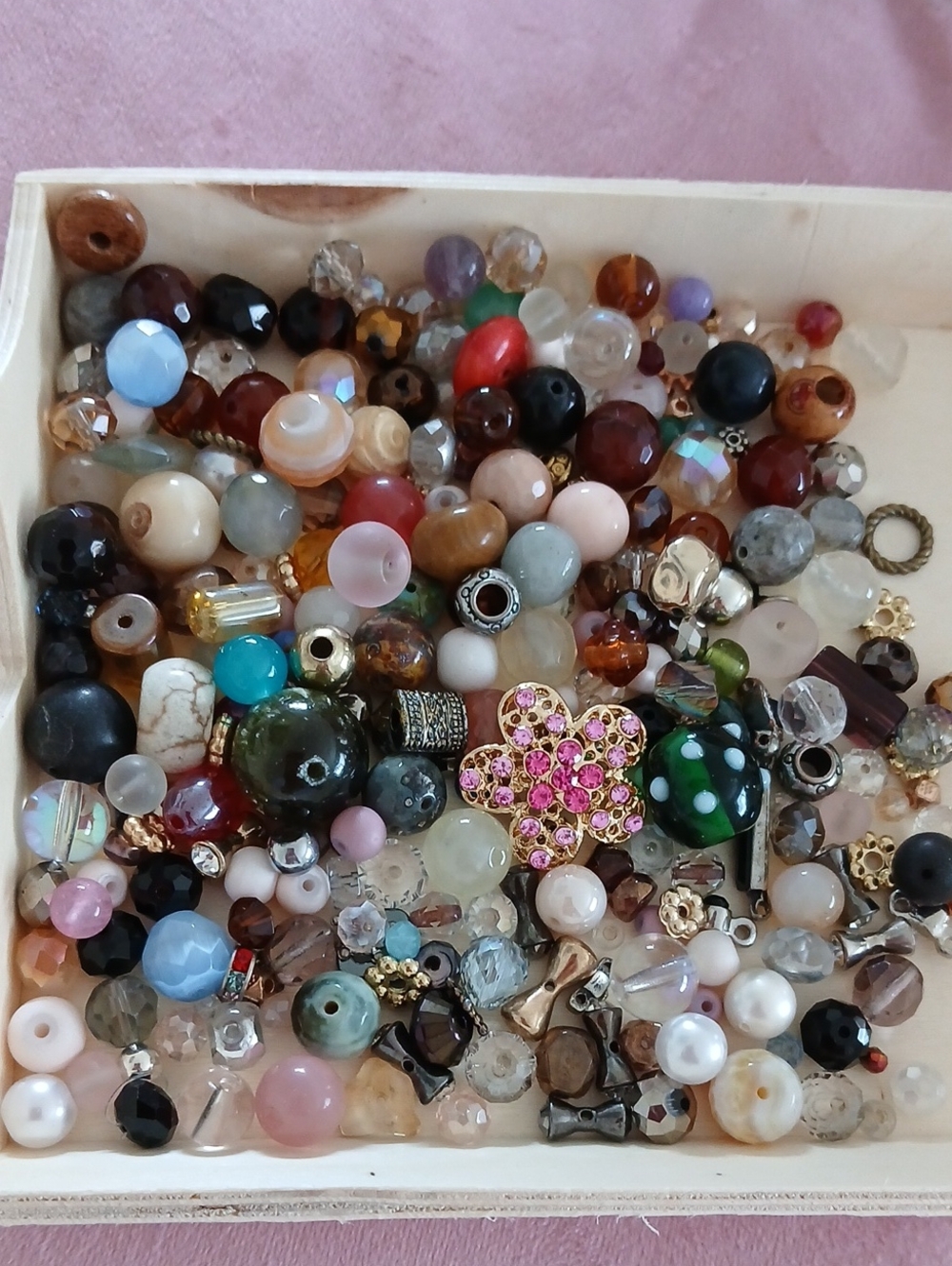 Assorted Multicolor Women's Jewelry Beads and Charms